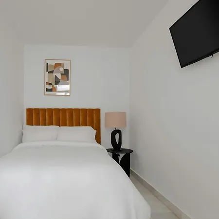 Sonder By Marriott Bonvoy Santa Ana Apartments Las Letras Madrid Exterior photo